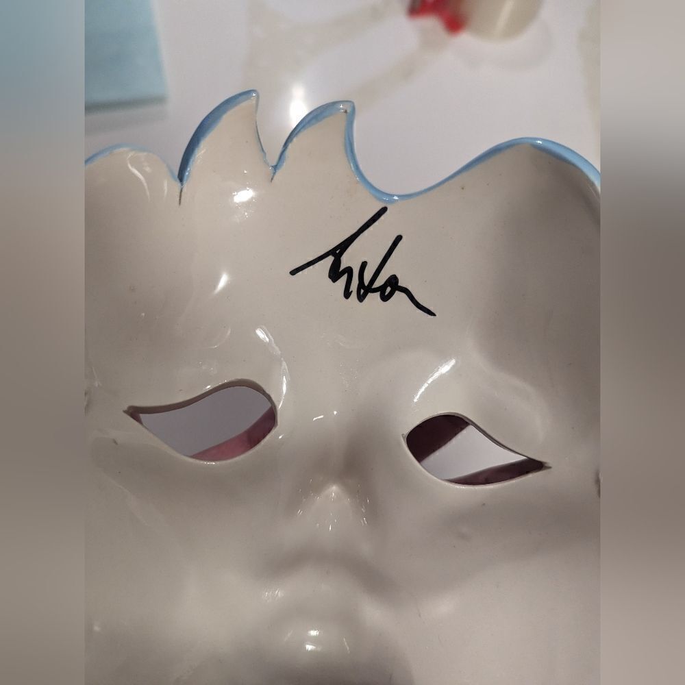 Handmade Ceramic Mask Signed by Local Artist - Picture 7 of 9